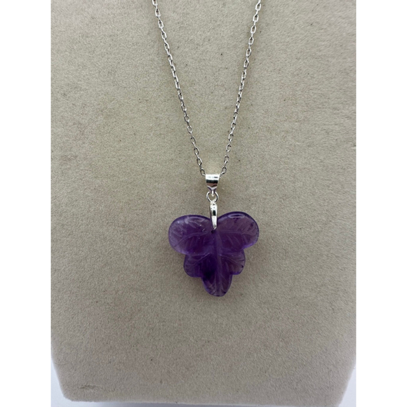 Unbranded Jewelry - Amethyst Leaf Pendant Necklace